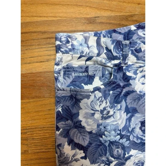 Lauren Ralph Lauren floral printed cropped pant 12 - Picture 3 of 5